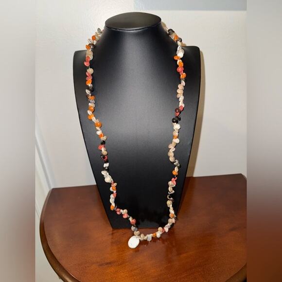 Vintage Seashell Necklace / Handmade Strands of Seashell Necklace EUC - Picture 1 of 5